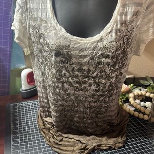 Never worn cute beaded tee